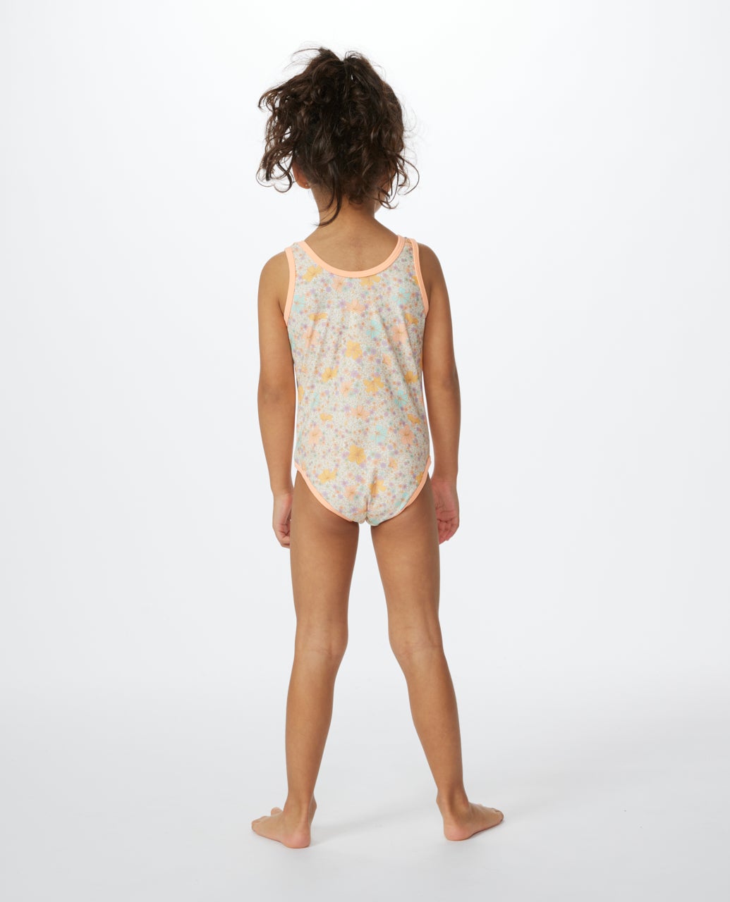 Cyrstal One Piece-girl - vue alternative