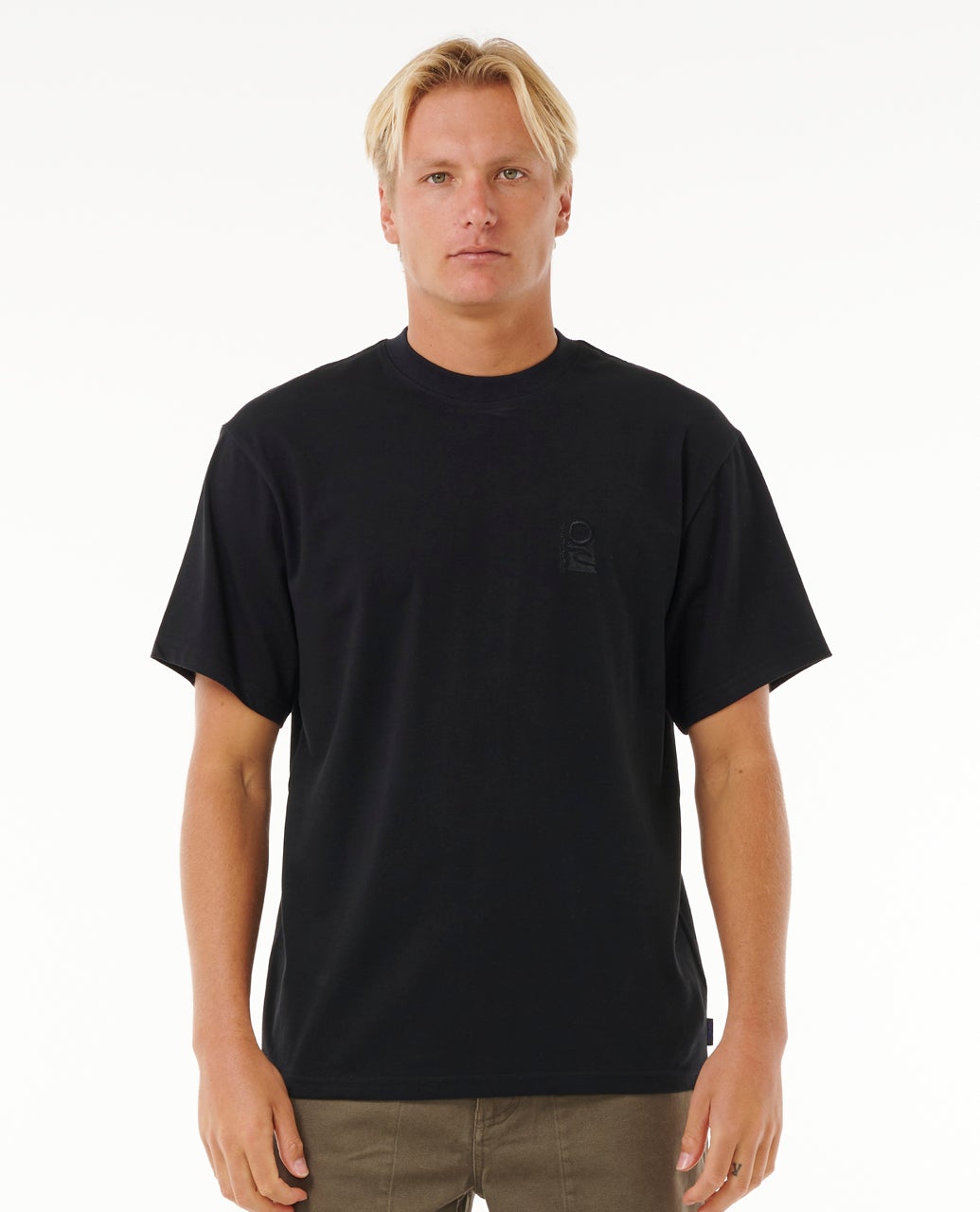 T-shirt brodé Search