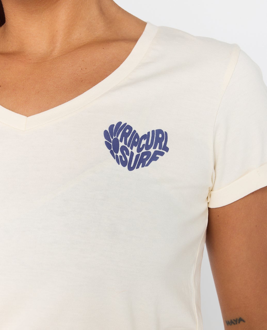 T-shirt à col en V Heart