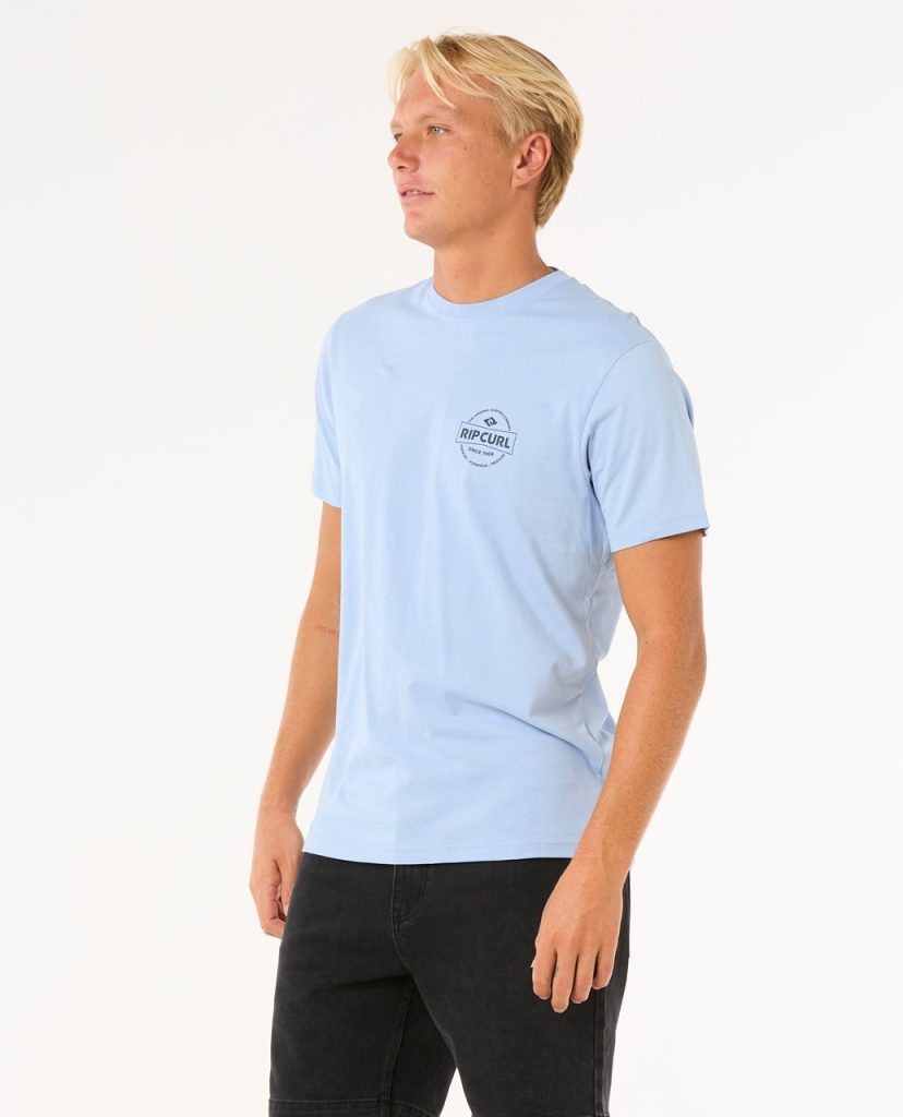T-shirt Staple
