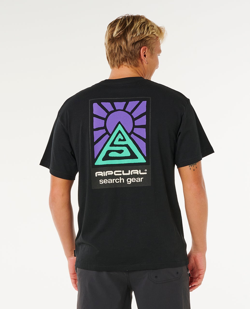 T-shirt Search Dawn