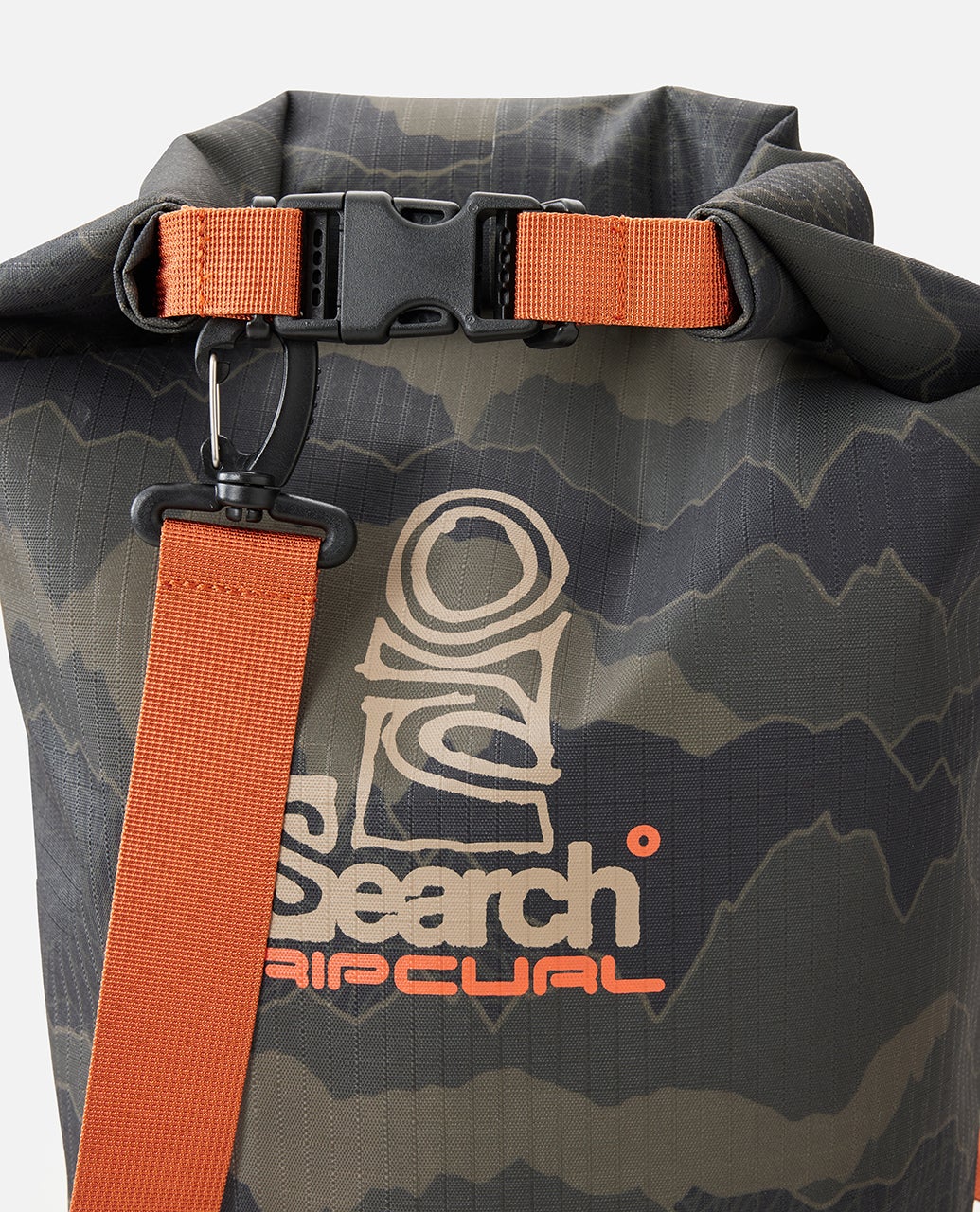 Surf Series Barrel Bag 20L