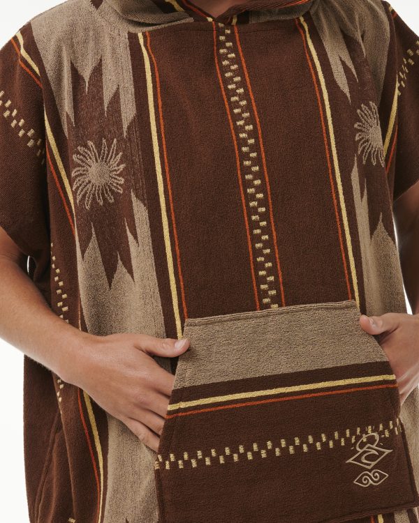 Searchers Hooded Towel - vue alternative
