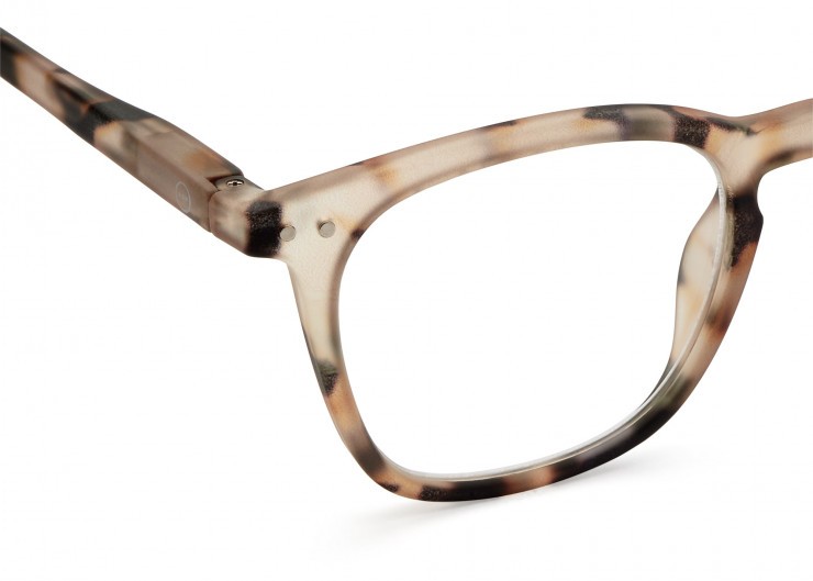 Reading E Light Tortoise +2,5