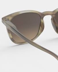 Sun E Smoky Brown