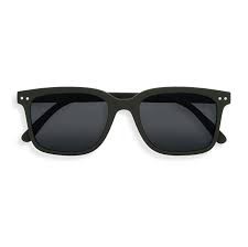 Sun L Kaki Green