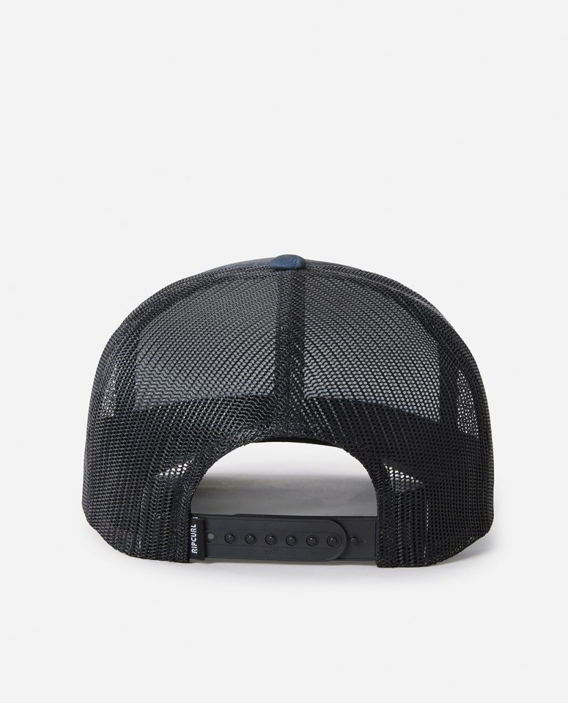 WEEKEND TRUCKER