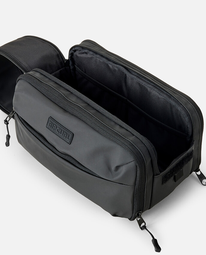 WEEKEND TRAVEL COS CASE