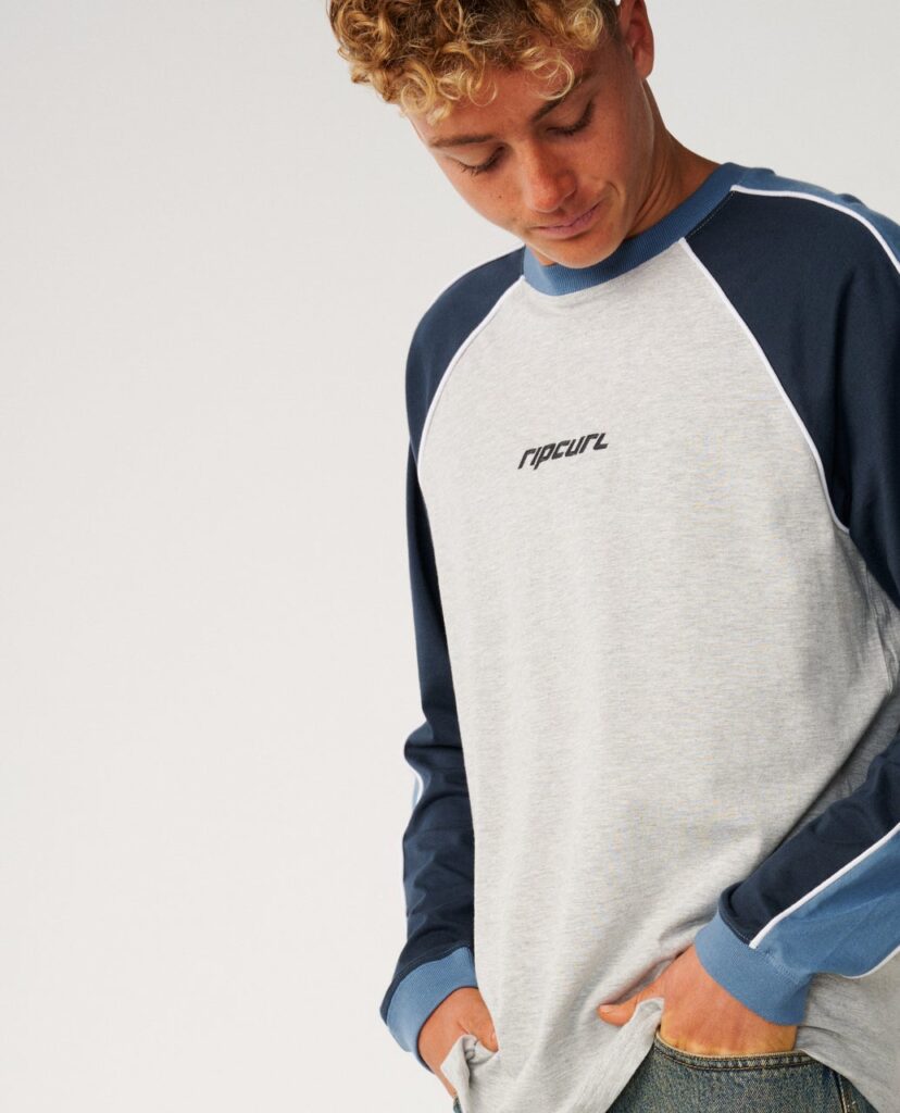 ARCHIVE SANDMAN PANEL LS TEE